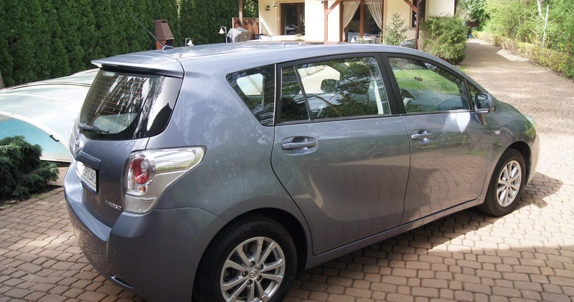 Toyota Verso cena 33900 przebieg: 238000, rok produkcji 2010 z Gryfice małe 436